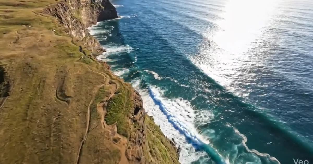 DRONE-STYLE TRAVEL SHOT